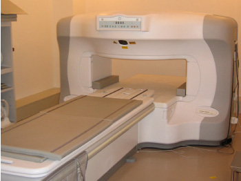 MRI検査装置のイメージ